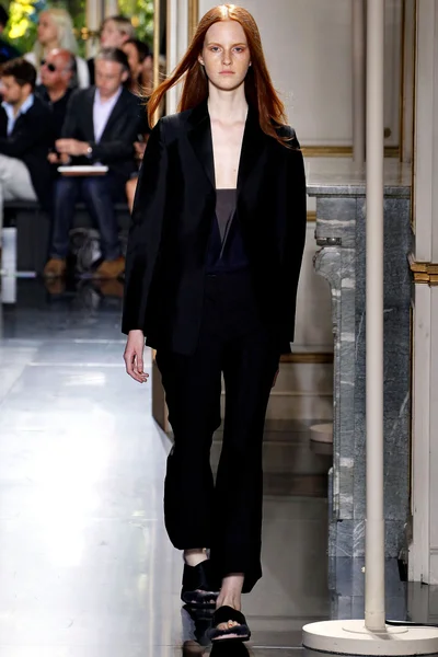 Look 1
